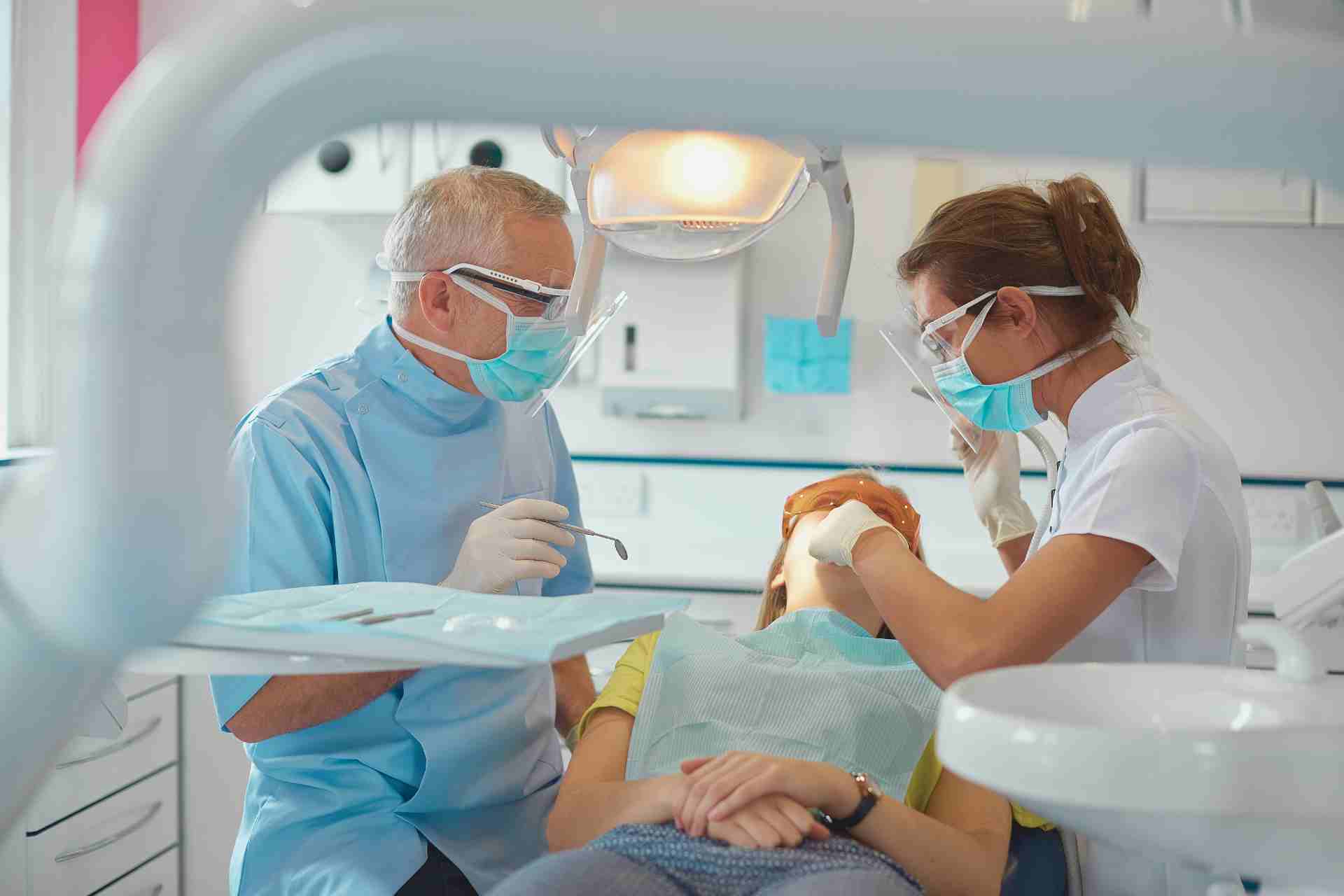 Dentist in Woodburn, OR